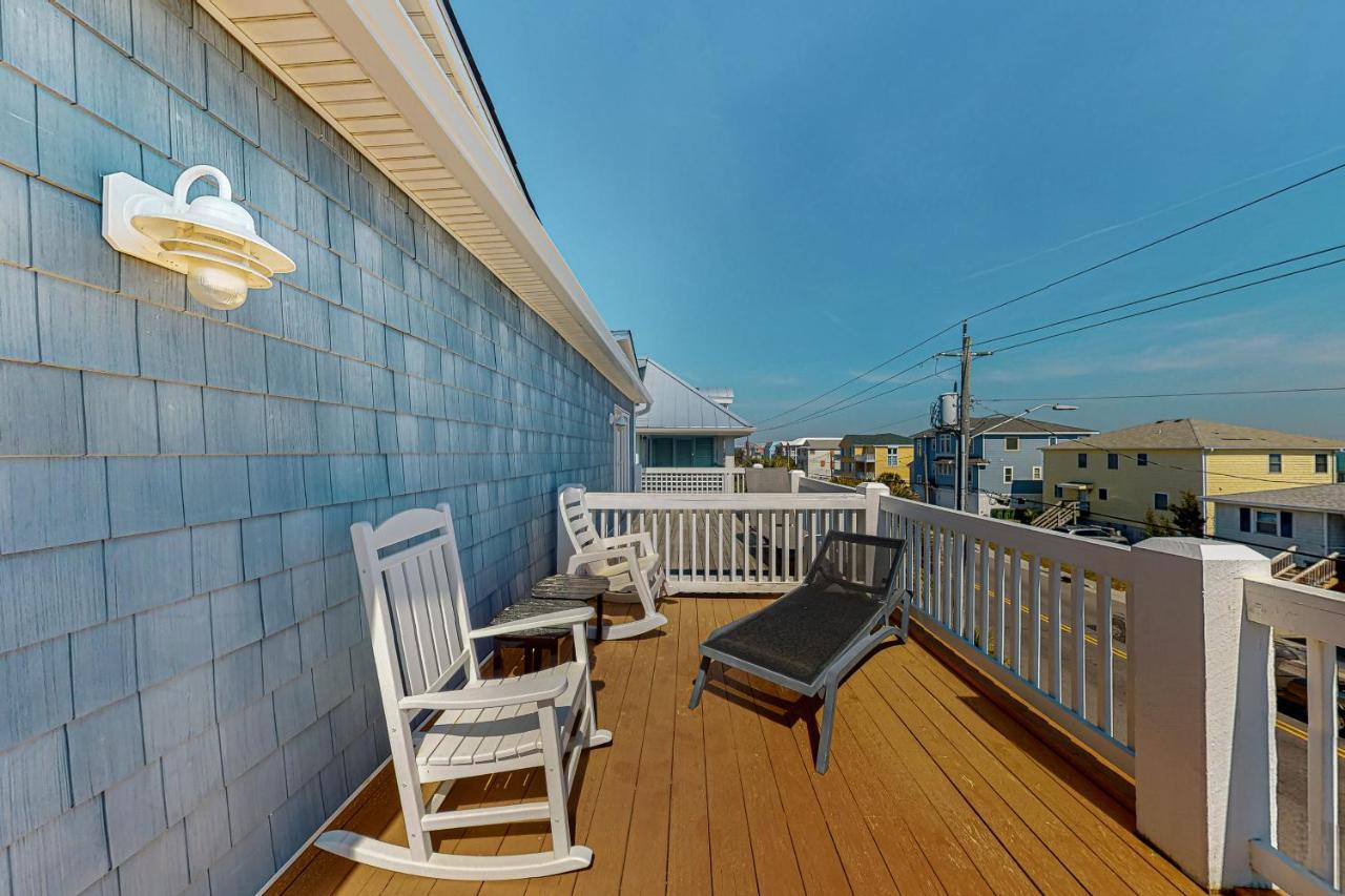 Sun Sprinkles Villa Kure Beach Exterior photo