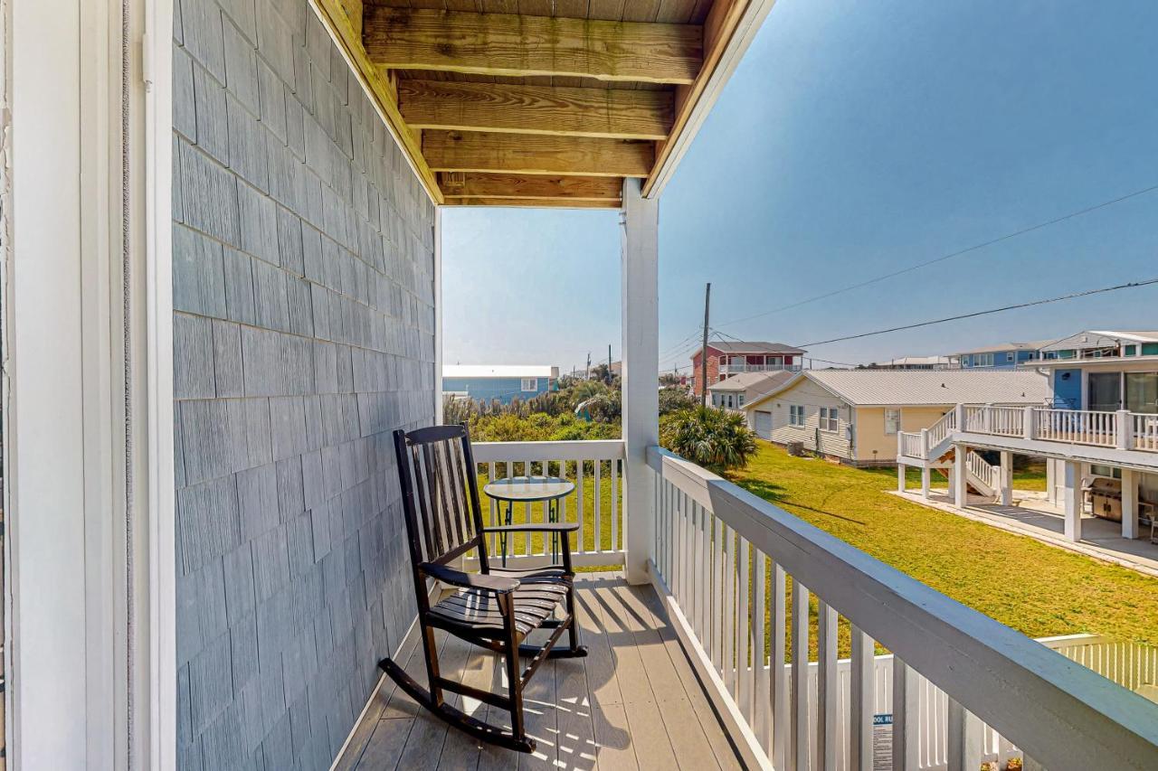 Sun Sprinkles Villa Kure Beach Exterior photo